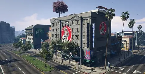 Max Little Seoul Gang hood.webp