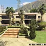 La Fuente Blanca Mafia House